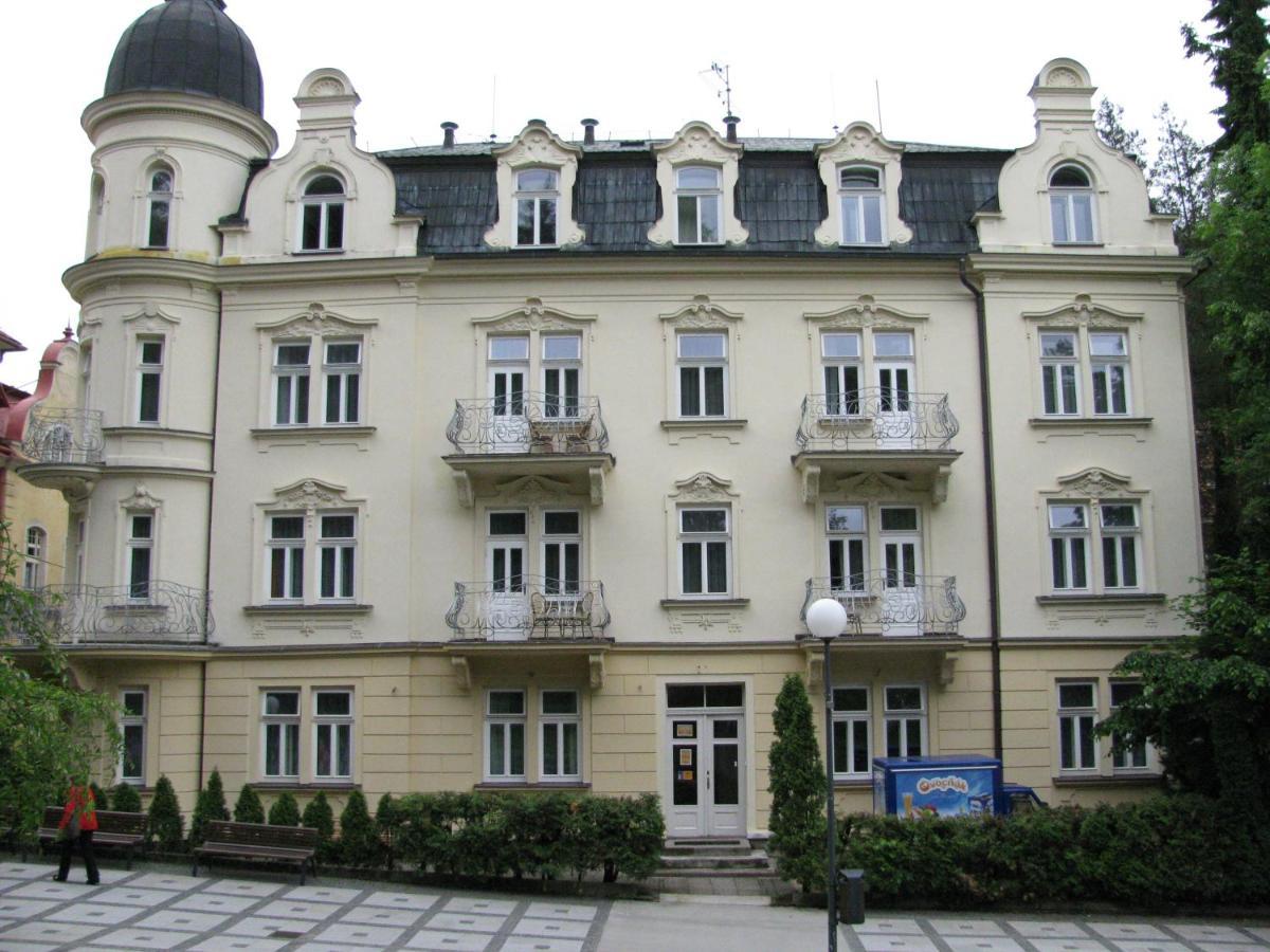 Villa Dagmar Luhačovice Eksteriør billede